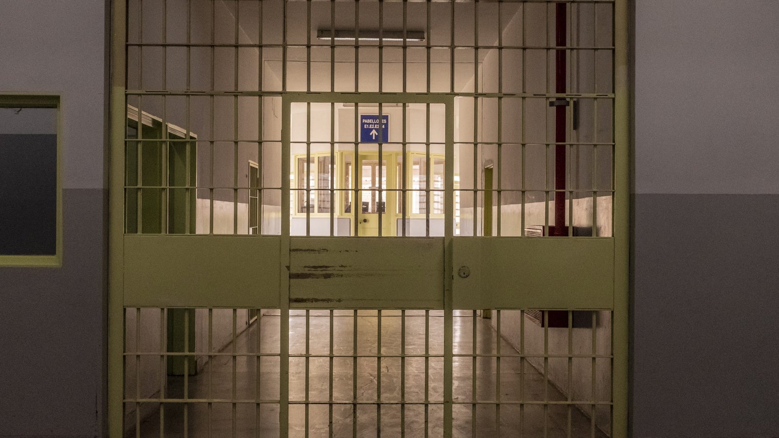 A photo showing a prison gate inside Bouwer Prison in Argentina.