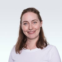 Karla Zabludovsky headshot
