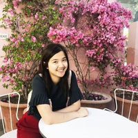Joy Harjanto headshot