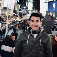 Anthony Esguerra headshot