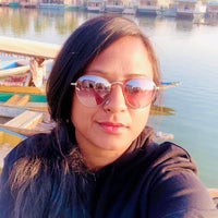 Kanika Gupta headshot