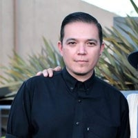 Manuel Ayala headshot