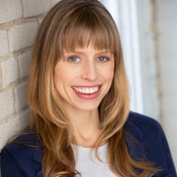Mara Hvistendahl headshot