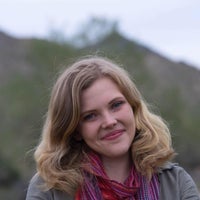 Megan Janetsky headshot