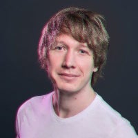 Sam Byford headshot