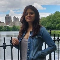 Varsha Bansal headshot